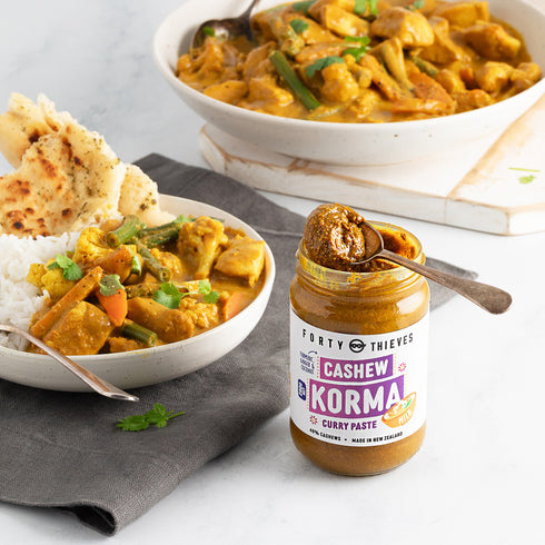 Korma Cashew Paste Mild 290g being served