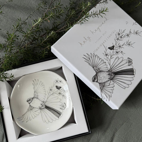 Trinket Dish - Come Fly With Me - Piwaiwaka/Fantail-Katy Hayward-Matakana Pharmacy