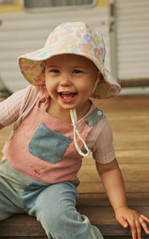 Kooringal Baby Girl Bucket Hat Indee in Multi, view 2