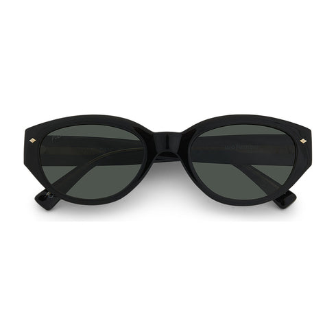 Wollumbin Noosa black frame, three-quarter view