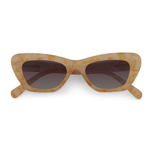 Wollumbin Poolside mango frame, three-quarter view