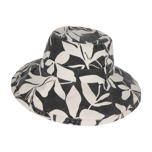 Kooringal Women's Floppy Hat Coral Bay in Black, front