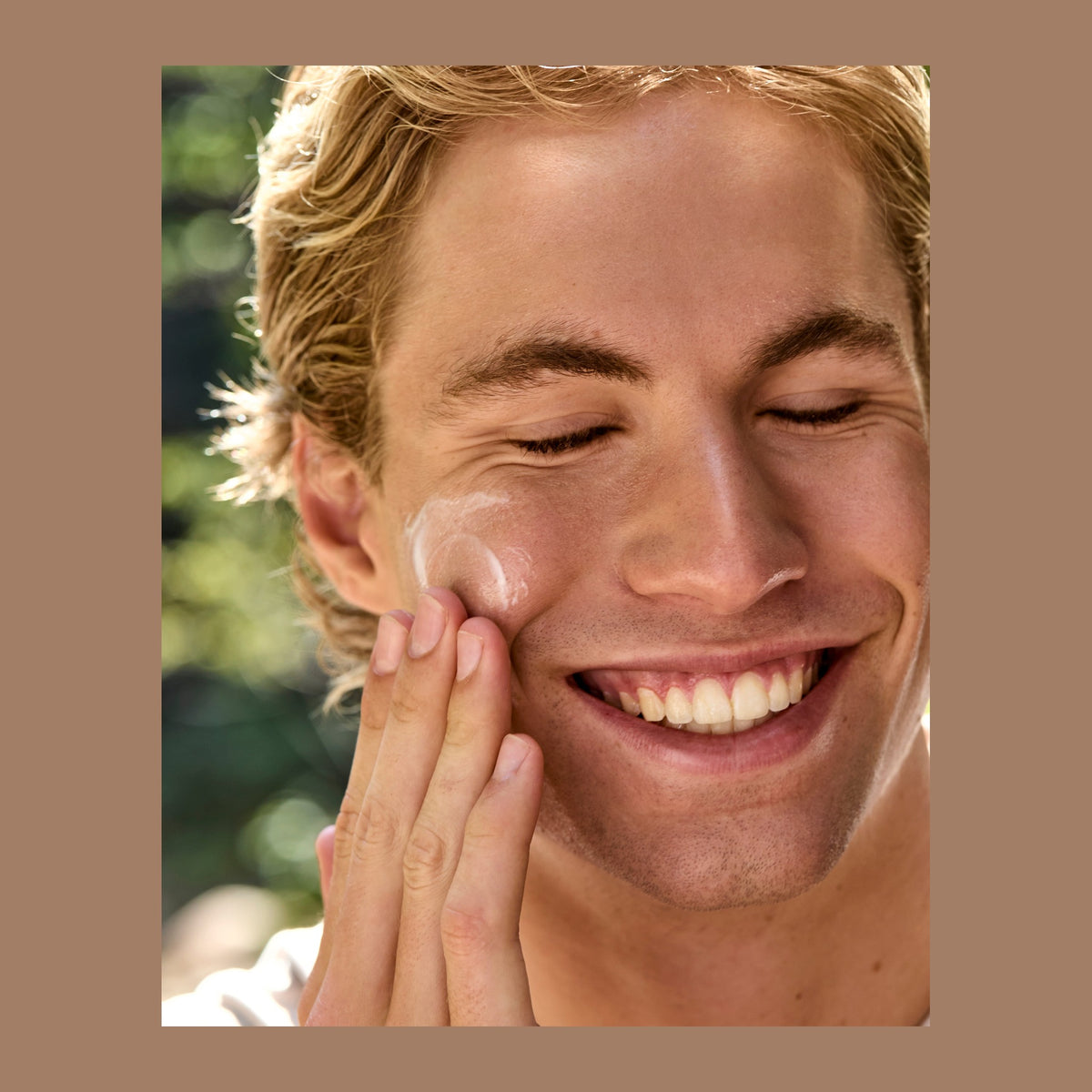 Natio Men Oil Free Moisturiser 100g shown in use