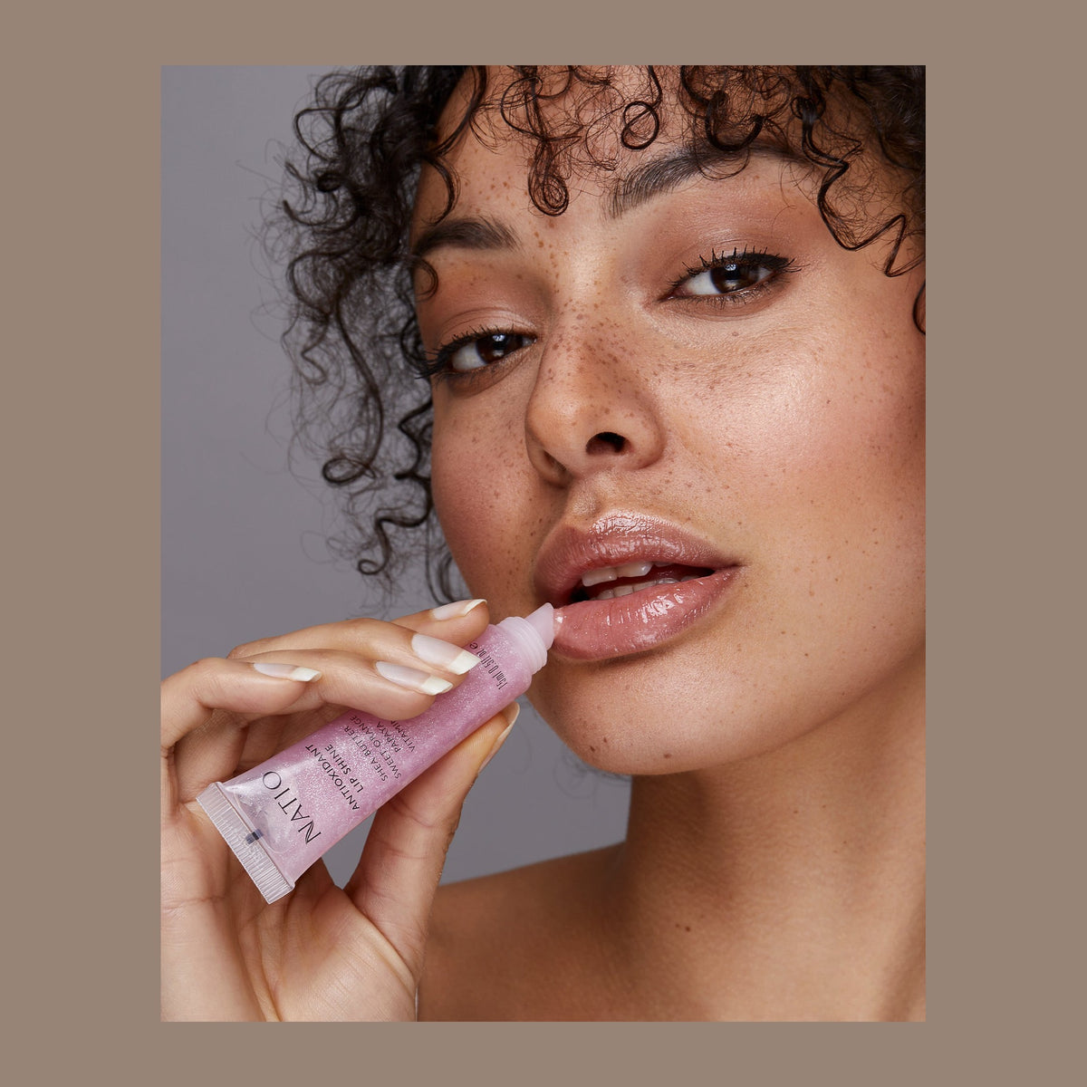 The texture of Natio Antioxidant Lip Shine Grace swatched