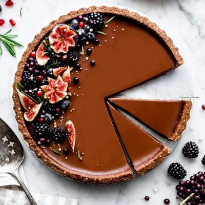 A chocolate tart set with agar