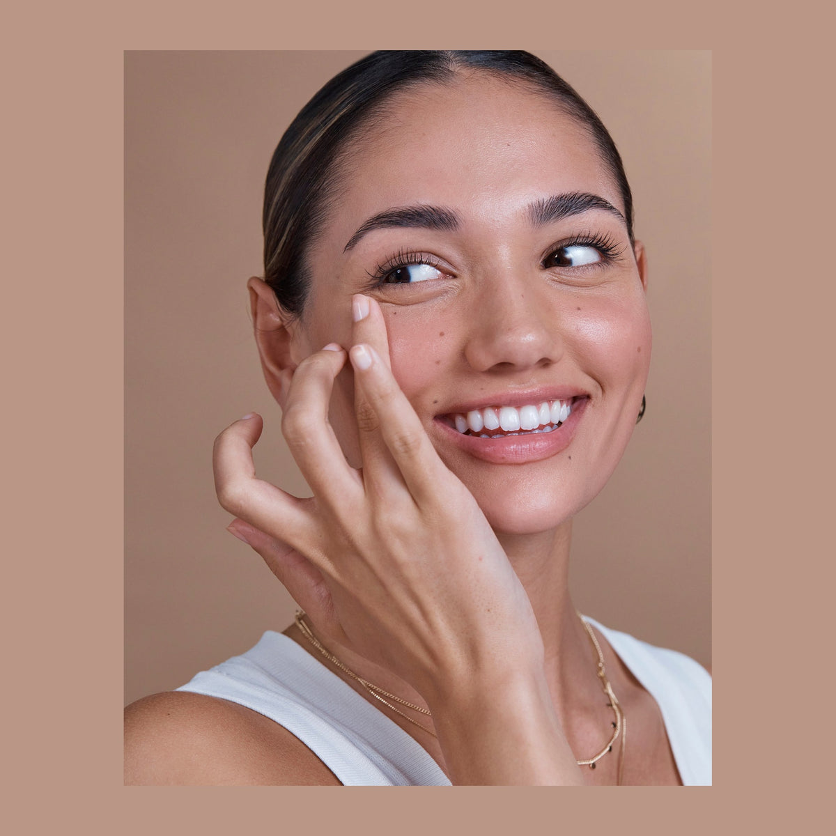Natio Treatment Plant Peptide Firm&Smooth Eye Cream 16ml shown in use