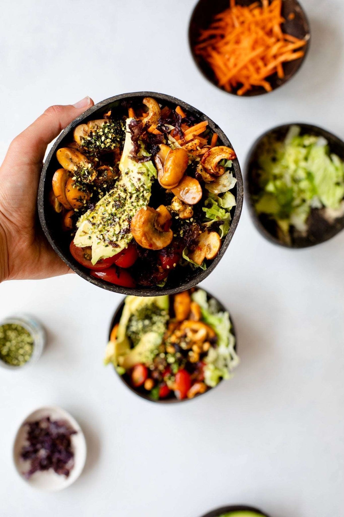 A salad bowl finished with nori flakes