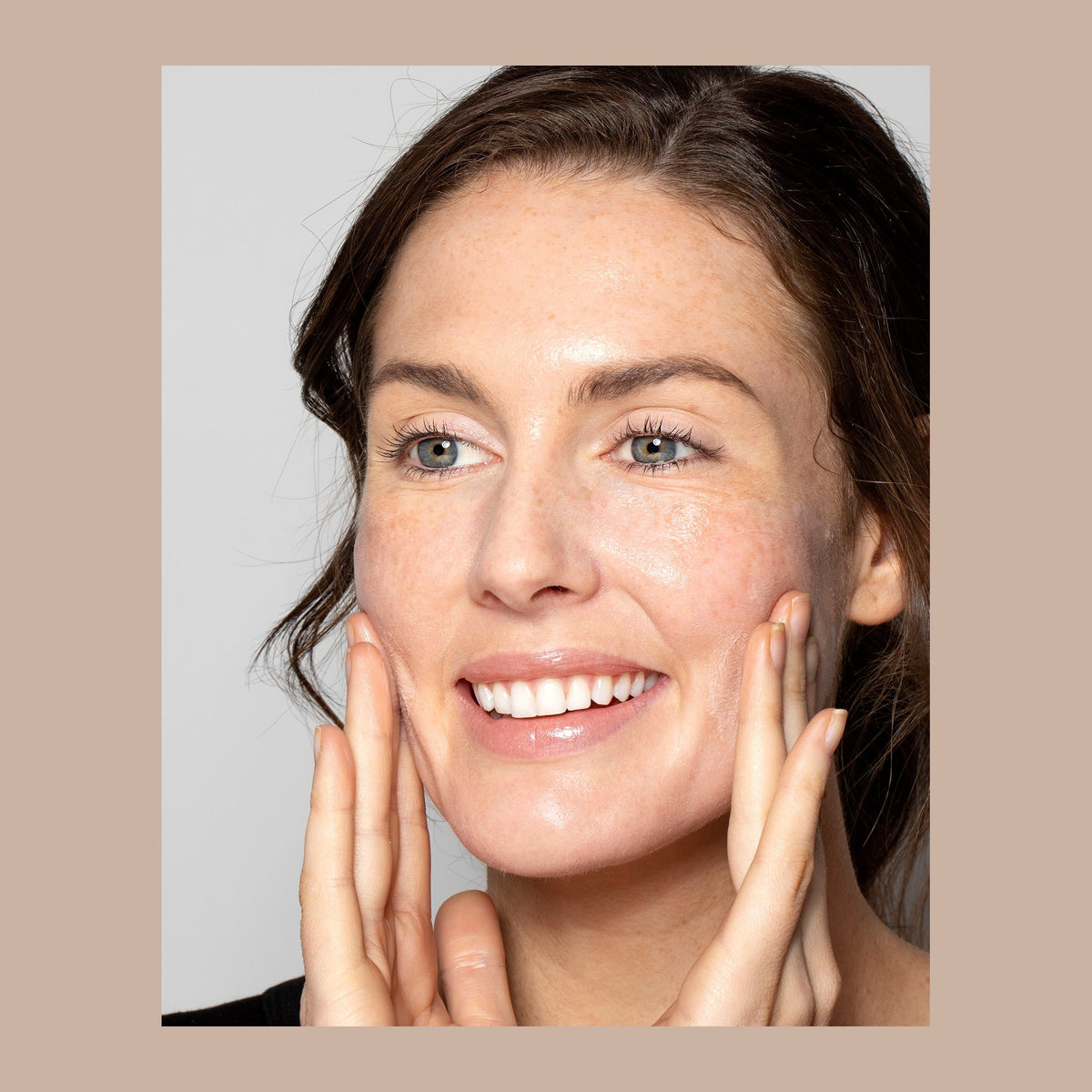 Natio Treatments Skin Renewal Ceramide Line &Wrinkle Cream 75ml shown in use