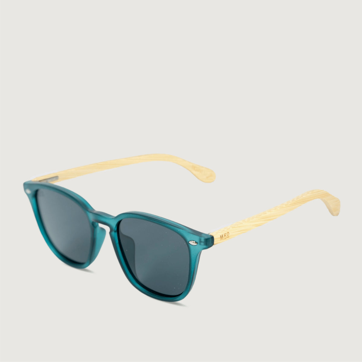 Moana Road Debbie Reynolds Sunglasses Denim with Bamboo Arms product shot