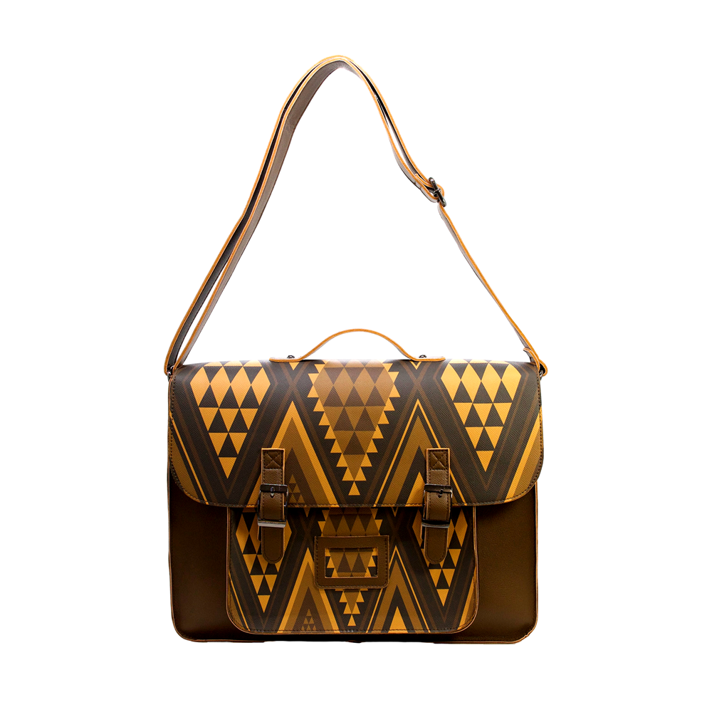 River Jayden - High School Bag Hine-Uri-Moana Road NZ-Matakana Pharmacy