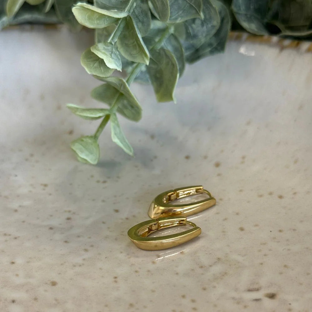 Classic Oval Link Earrings Gold-Queen Of The Foxes-Matakana Pharmacy