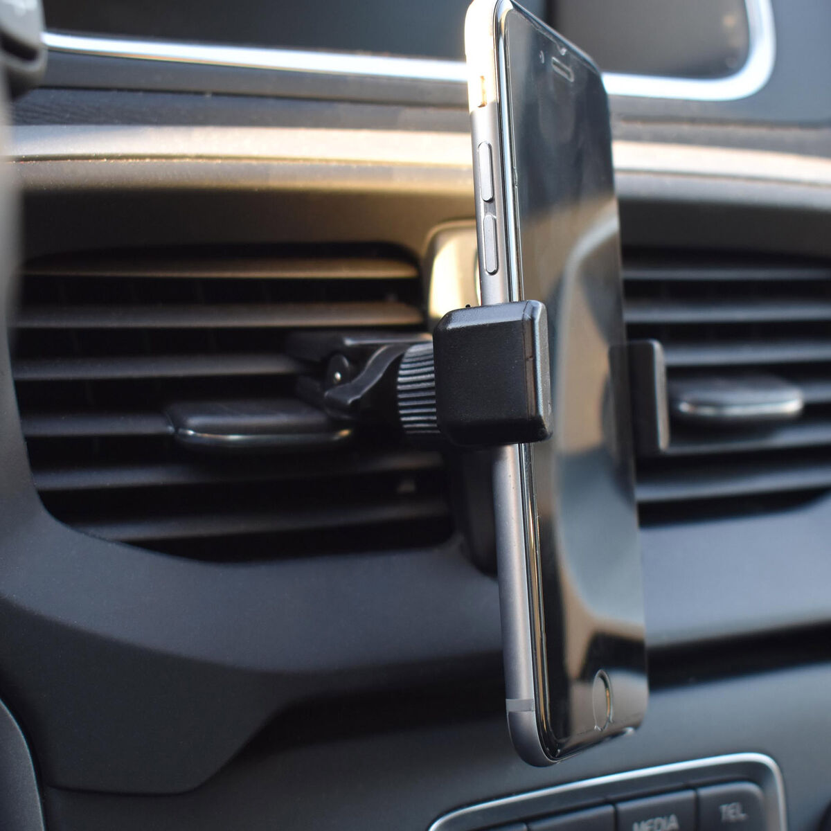 LEGAMI Hands Up Car Phone Holder-Matakana Pharmacy