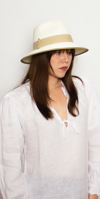 Model wearing Ladies Hat Flynn Ivory