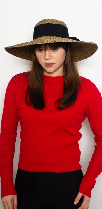 female model wearing Ladies Hat Libby Black Multi