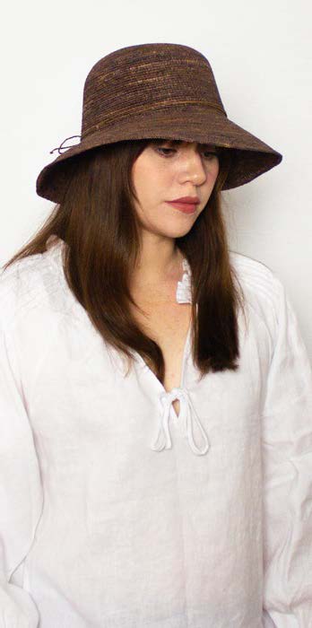 female model wearing Ladies Hat Macy in coffee