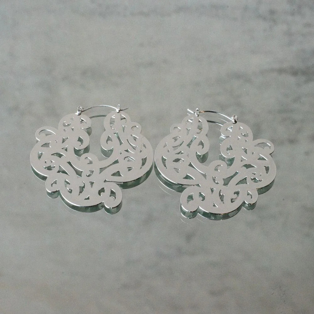 Earrings - Nga? Uara - Auahatanga Silver-Nichola-Matakana Pharmacy
