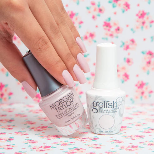 I Feel Flower-ful-Gelish Nails-Matakana Pharmacy