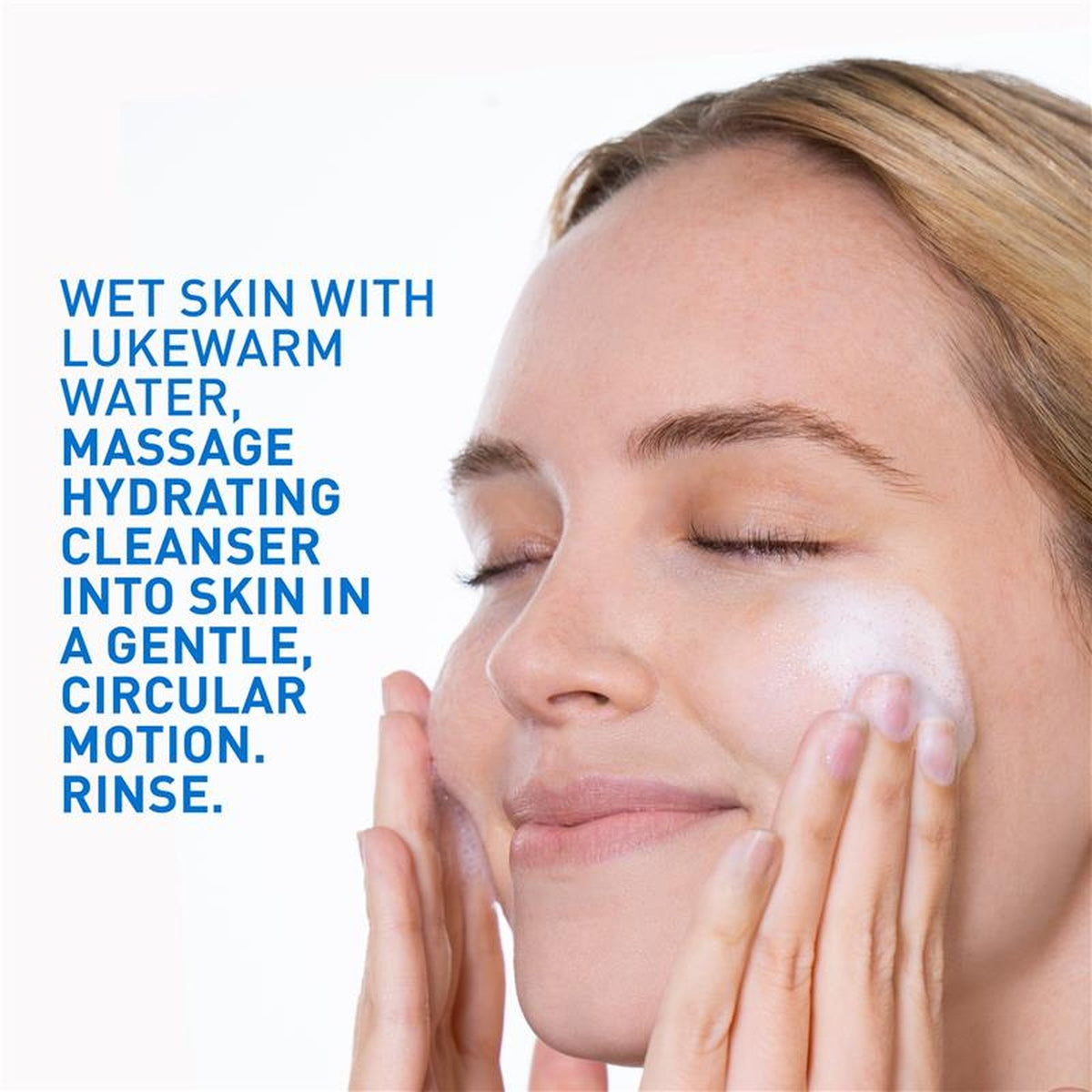 CeraVe Foaming Cleanser 473ml, in use
