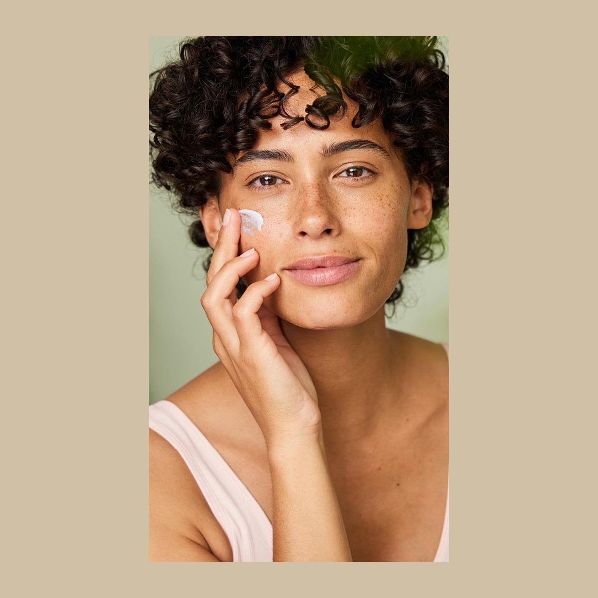 Weleda Sensitive Soothing Moisturiser Almond 30ml, pack detail
