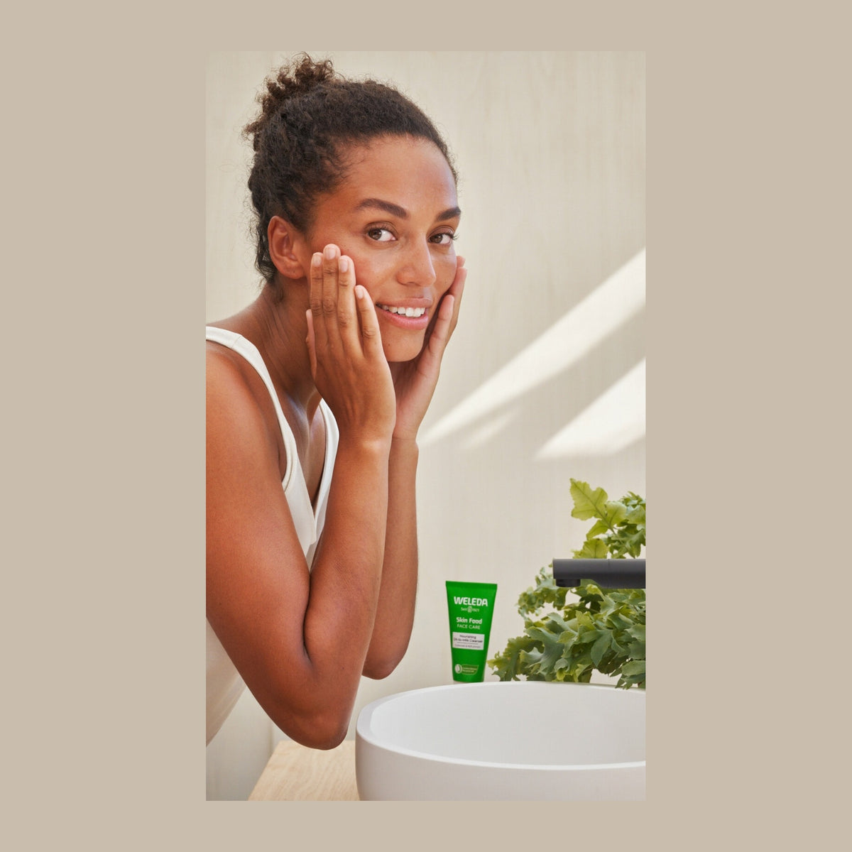 Weleda Skin Food Nourishing Cleansing Balm 75ml, pack detail