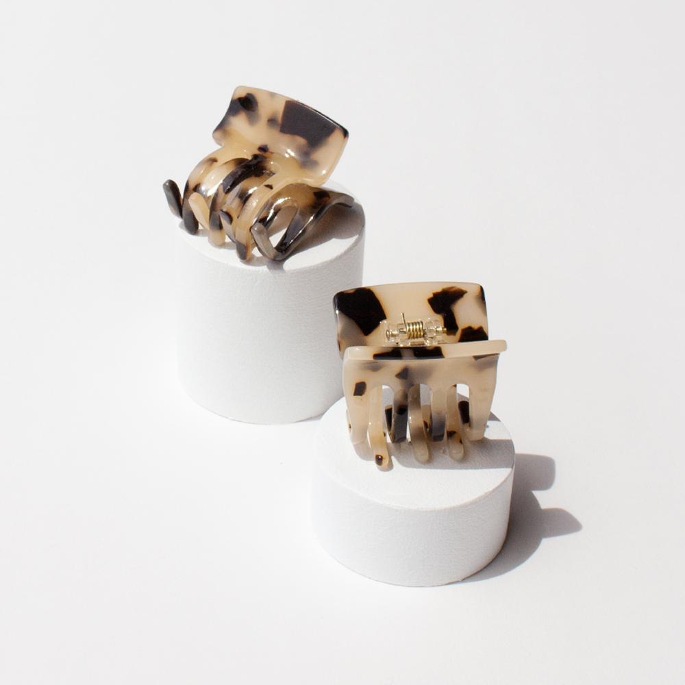 ADORN by MAE. Claw Grips Tort 2pk-Matakana Pharmacy
